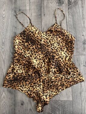 Athene Cheetah Print 100% Silk Pajamas Tank & Shorts Set Size Small